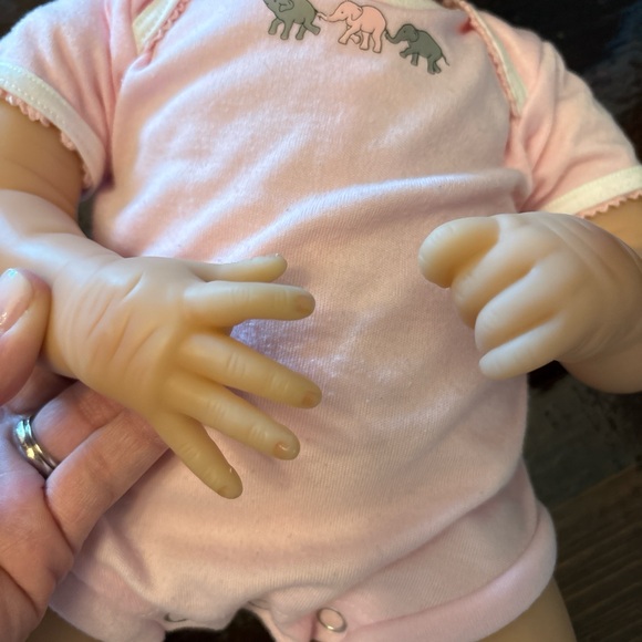 Little peanut - Picture 3 of 9